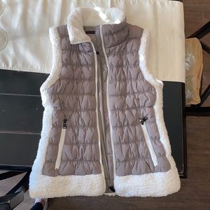 Women’s Calvin Klein performance vest